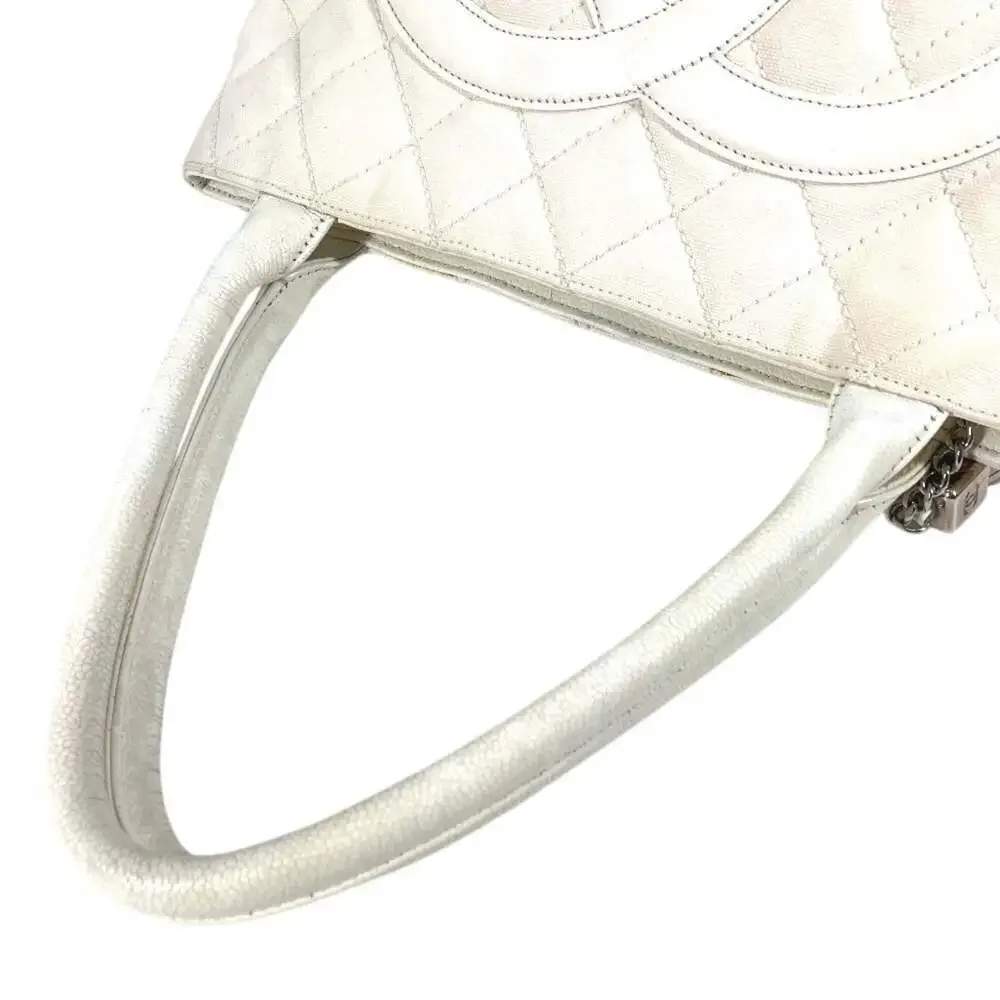 CHANEL White Leather Logo Shoulder Bag